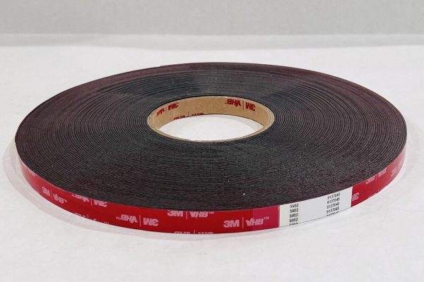3M VHB Vs. Scotch Extreme: A Side-by-Side Tape Comparison
