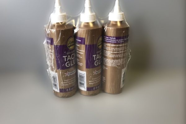 Tacky Glue Vs. E6000: A Side-by-Side Comparison